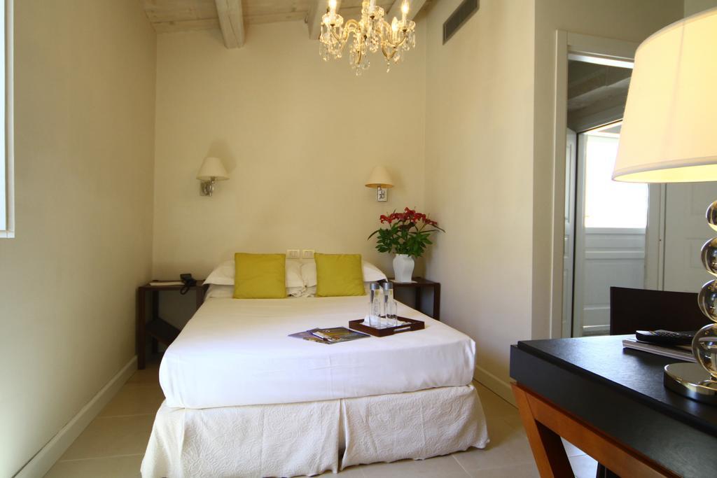 Hotel Palazzo Cavalieri Syracuse Esterno foto